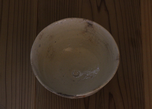 鬼ヶ島粉引茶碗　大前悟
