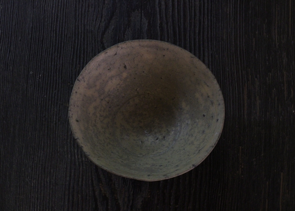 鬼ヶ島粉引茶碗　大前悟