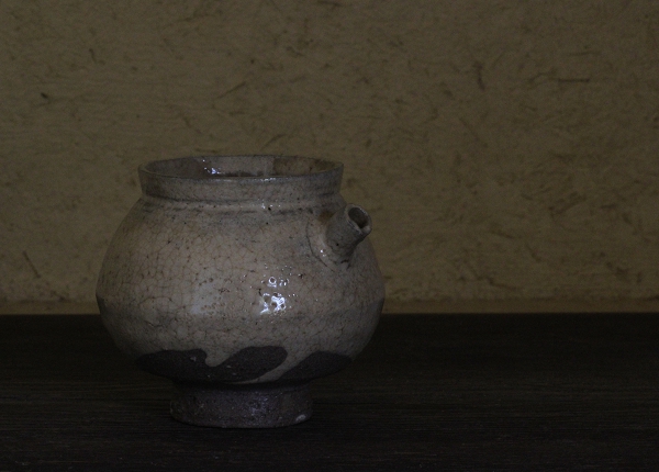 鬼ヶ島粉引茶碗　大前悟