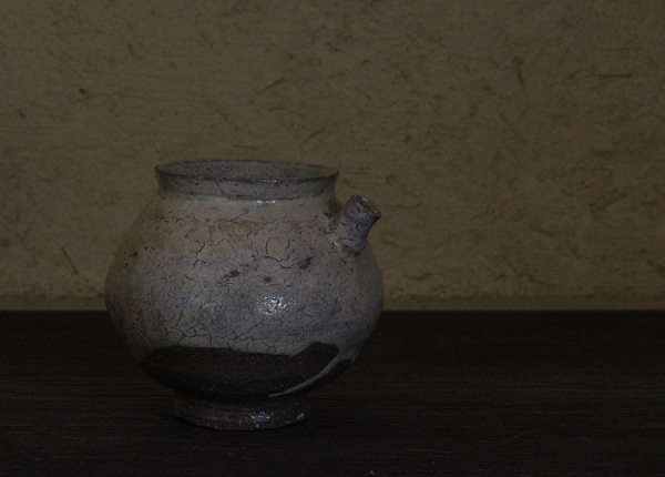 鬼ヶ島粉引茶碗　大前悟