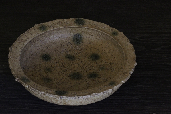 黄瀬戸大根紋銅鑼鉢